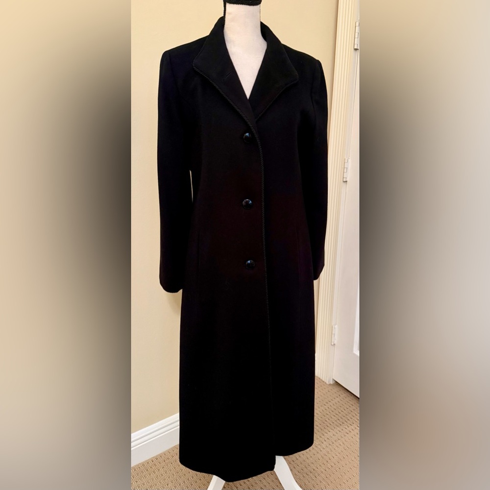 NWOT Classic Black Wool full length Coat with Rope-Edge Detail, lined, Sz 8P